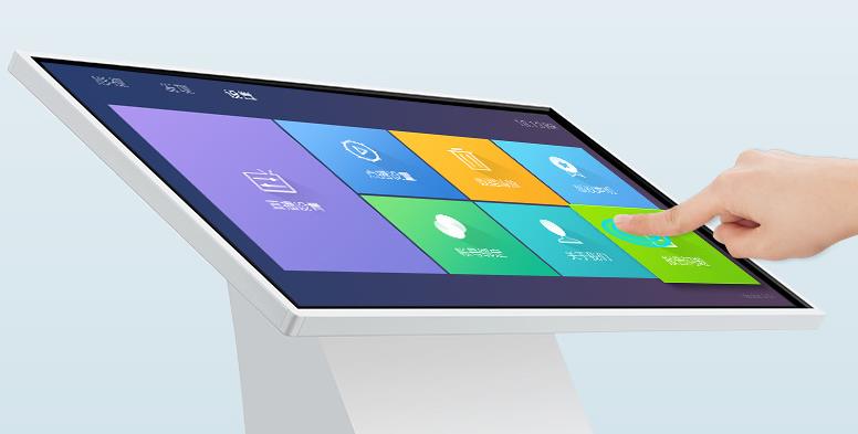 嵌入式展柜广告机有什么特点