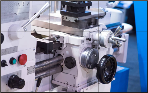 拼接屏投影技术：高亮度、大尺寸的视觉盛宴