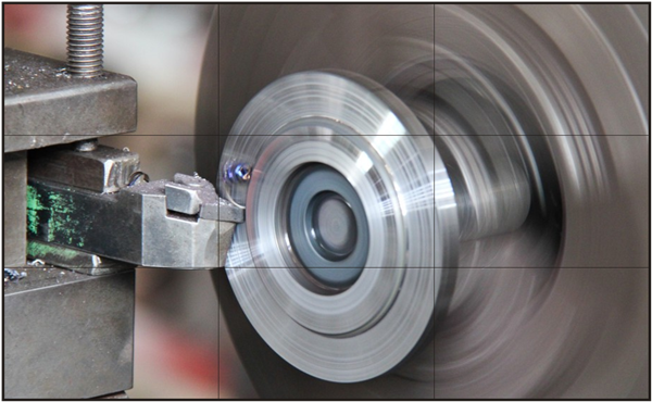 拼接屏：如何选择最适合你的屏幕拼接方案？