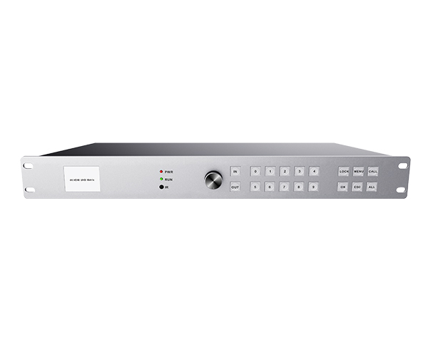 Matrix signal switcher